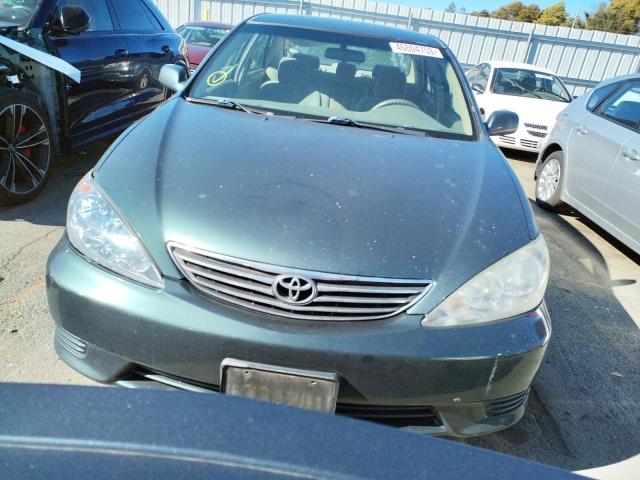 Photo 5 from auction – 2005 TOYOTA CAMRY LE with VIN 4T1BE32K95U015229