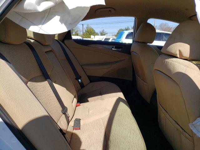 Photo 10 from auction – 2015 HYUNDAI SONATA HYB with VIN KMHEC4A42FA139051