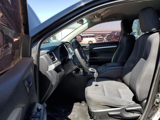 Photo 7 from auction – 2016 TOYOTA HIGHLANDER with VIN 5TDBKRFH3GS269928