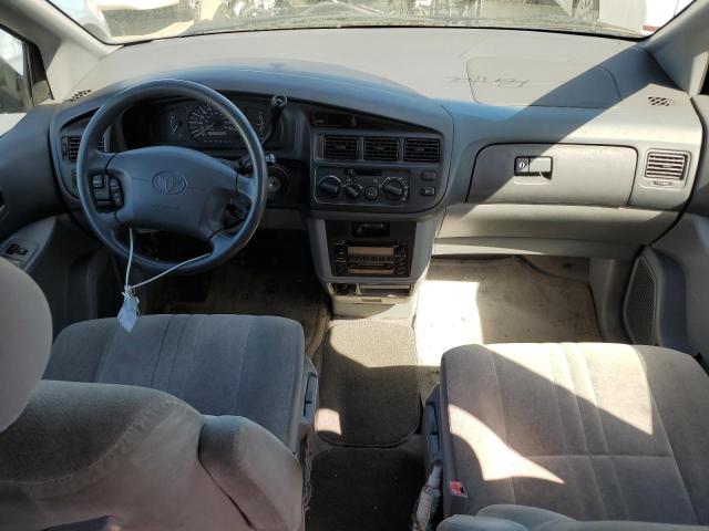 Photo 8 from auction – 2000 TOYOTA SIENNA CE with VIN 4T3ZF19CXYU229740
