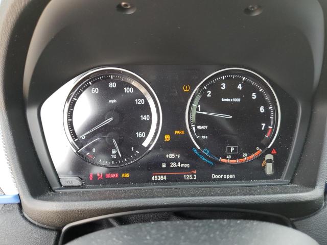 Photo 9 from auction – 2018 BMW X1 SDRIVE2 with VIN WBXHU7C31J3H44153
