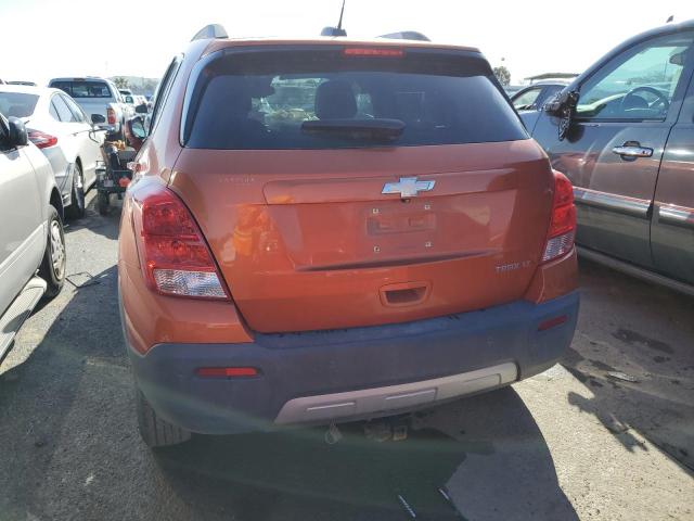Photo 6 from auction – 2015 CHEVROLET TRAX 1LT with VIN KL7CJLSB8FB238277