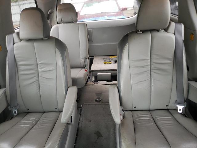 Photo 10 from auction – 2011 TOYOTA SIENNA XLE with VIN 5TDDK3DC0BS025627