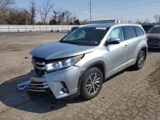 TOYOTA HIGHLANDER 2018 with VIN 5TDJZRFH5JS900970 - Photo from auction