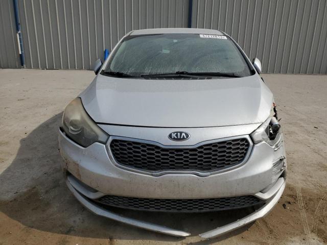 Photo 5 from auction – 2015 KIA FORTE LX with VIN KNAFK4A6XF5365017