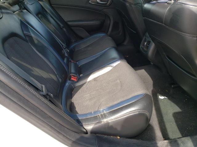 Photo 10 from auction – 2015 CHRYSLER 200 S with VIN 1C3CCCBG5FN572830