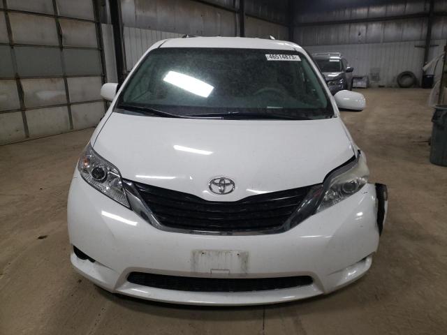 Photo 5 from auction – 2013 TOYOTA SIENNA LE with VIN 5TDKK3DC3DS338178