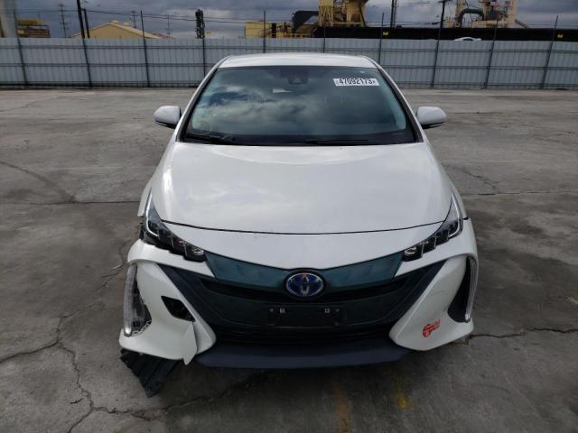 Photo 5 from auction – 2018 TOYOTA PRIUS PRIM with VIN JTDKARFP0J3084934