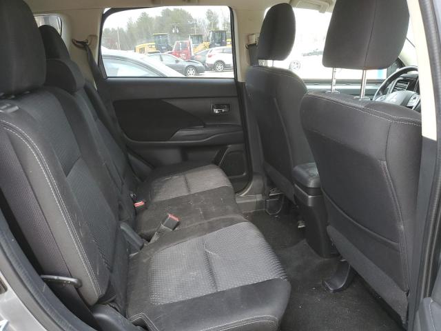 Photo 11 from auction – 2016 MITSUBISHI OUTLANDER with VIN JA4AD2A31GZ047289