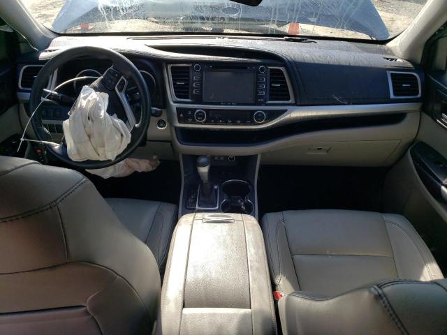 Photo 8 from auction – 2018 TOYOTA HIGHLANDER with VIN 5TDJZRFH2JS492010