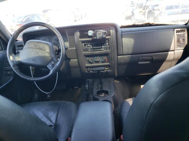 Photo 8 from auction – 2001 JEEP CHEROKEE with VIN 1J4FF48S01L605345