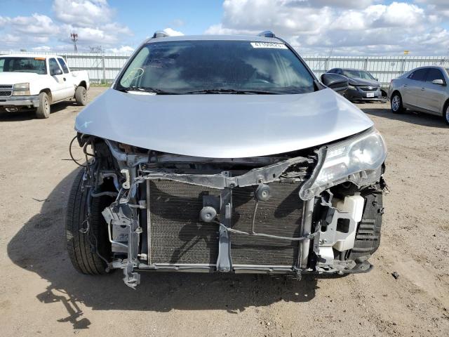 Photo 5 from auction – 2015 TOYOTA RAV4 LE with VIN JTMZFREV9FJ033368