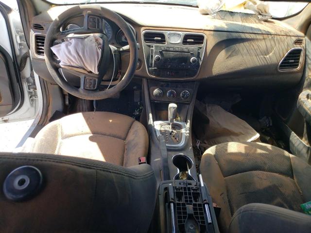 Photo 8 from auction – 2011 CHRYSLER 200 LX with VIN 1C3BC4FB4BN563515