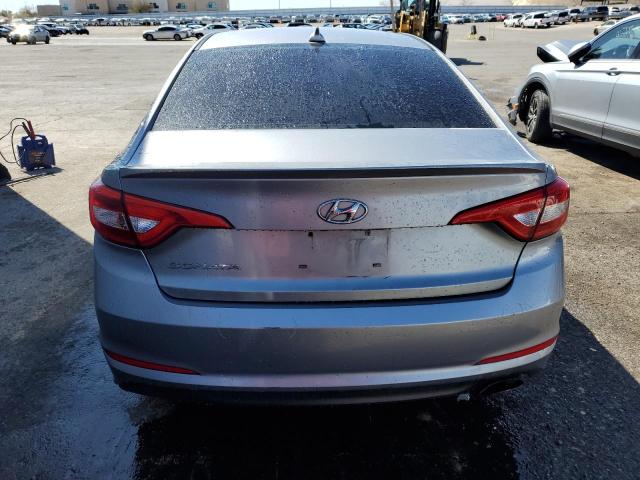 Photo 6 from auction – 2016 HYUNDAI SONATA SE with VIN 5NPE24AF7GH284623