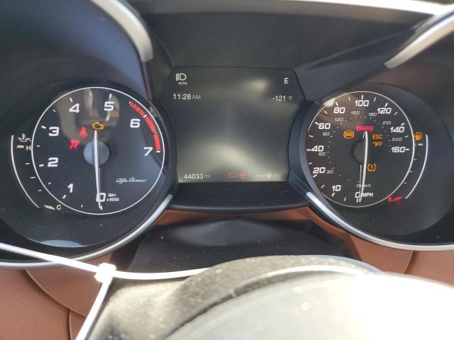 Photo 9 from auction – 2018 ALFA ROMEO GIULIA with VIN ZARFAEBNXJ7590865