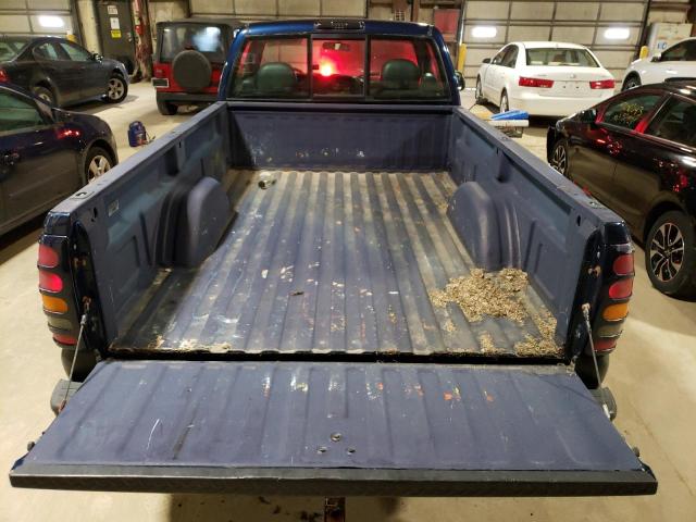 Photo 10 from auction – 2000 CHEVROLET SILVERADO with VIN 1GCEK14V5YE251977