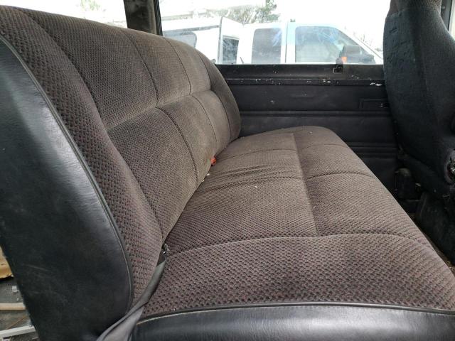 Photo 10 from auction – 2001 DODGE RAM WAGON with VIN 2B5WB35Z21K531495