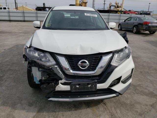 Photo 5 from auction – 2017 NISSAN ROGUE S with VIN KNMAT2MT8HP513611