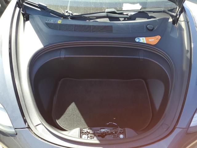 Photo 11 from auction – 2018 TESLA MODEL 3 with VIN 5YJ3E1EA8JF003995