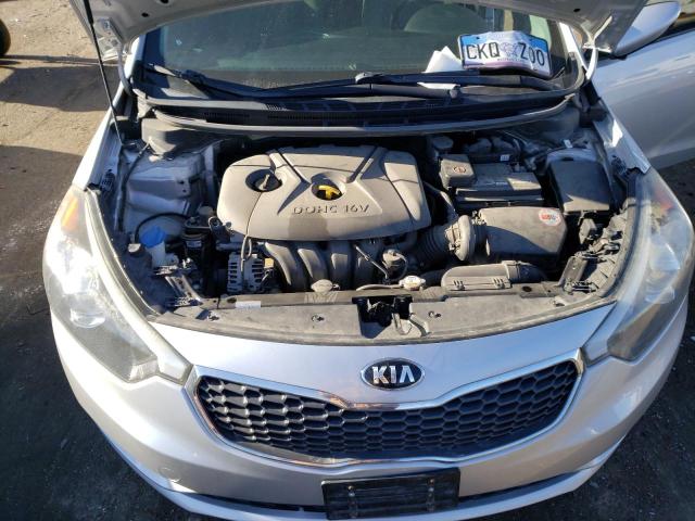 Photo 11 from auction – 2015 KIA FORTE LX with VIN KNAFK4A64F5400571
