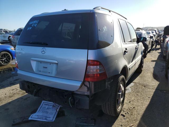 Photo 3 from auction – 2002 MERCEDES-BENZ ML 320 with VIN 4JGAB54E42A351133