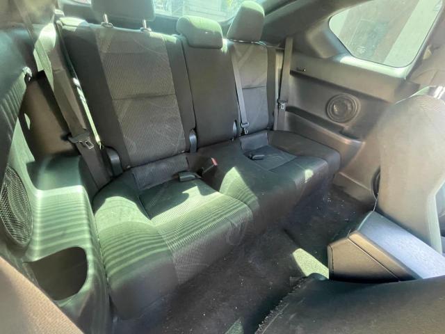 Photo 6 from auction – 2011 TOYOTA SCION TC with VIN JTKJF5C70B3019215