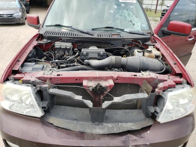 Photo 12 from auction – 2005 LINCOLN NAVIGATOR with VIN 5LMFU27565LJ13185