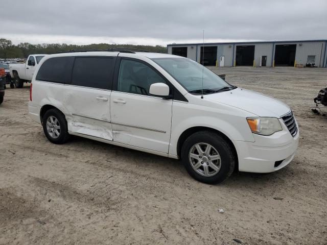 Photo 4 from auction – 2010 CHRYSLER TOWN & COU with VIN 2A4RR5D1XAR493894