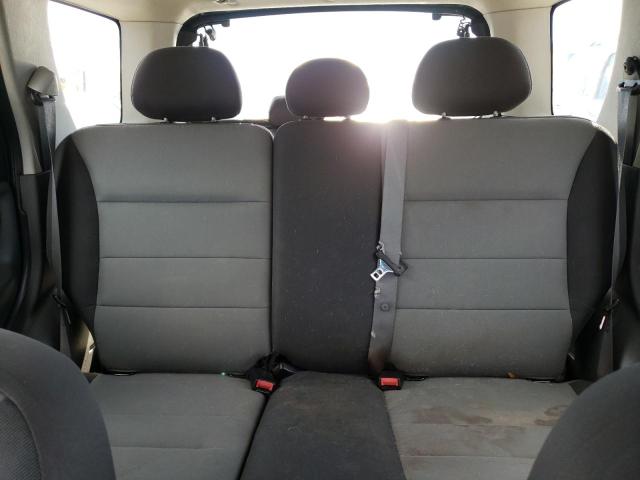 Photo 10 from auction – 2005 FORD ESCAPE XLS with VIN 1FMYU92ZX5KB28082