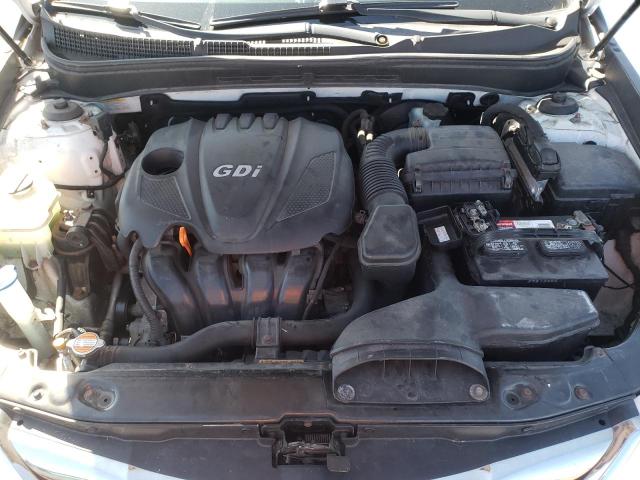 Photo 11 from auction – 2011 HYUNDAI SONATA SE with VIN 5NPEC4AC1BH303405