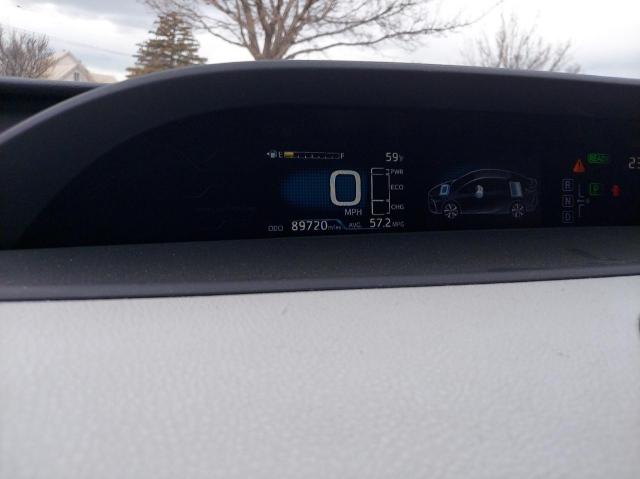 Photo 8 from auction – 2017 TOYOTA PRIUS PRIM with VIN JTDKARFP5H3005395