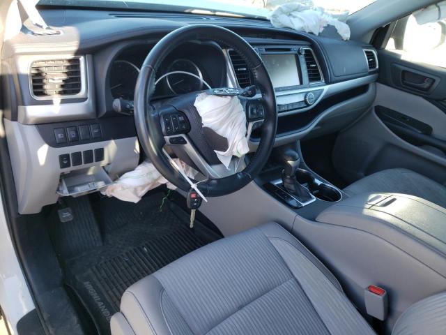 Photo 8 from auction – 2019 TOYOTA HIGHLANDER with VIN 5TDBZRFH1KS988910