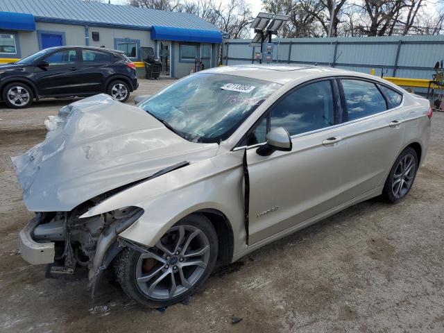 FORD FUSION SE 2017 with VIN 3FA6P0LU4HR324414 - Photo from auction