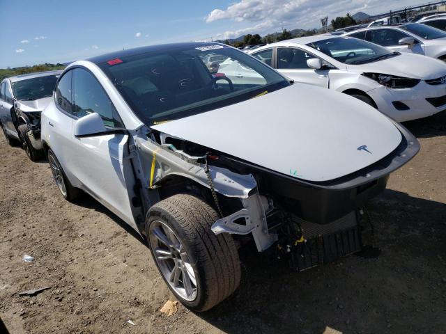 Photo 4 from auction – 2020 TESLA MODEL Y with VIN 5YJYGDEE8LF016737