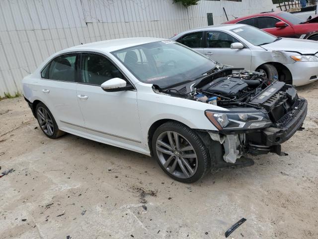 Photo 4 from auction – 2016 VOLKSWAGEN PASSAT S with VIN 1VWAT7A35GC058852