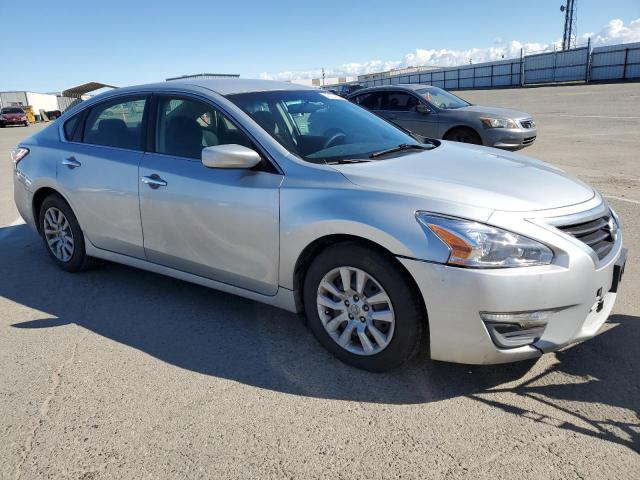 Photo 4 from auction – 2015 NISSAN ALTIMA 2.5 with VIN 1N4AL3AP3FN397858