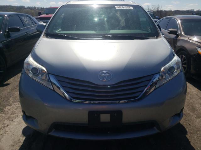 Photo 5 from auction – 2016 TOYOTA SIENNA XLE with VIN 5TDDK3DC2GS137076