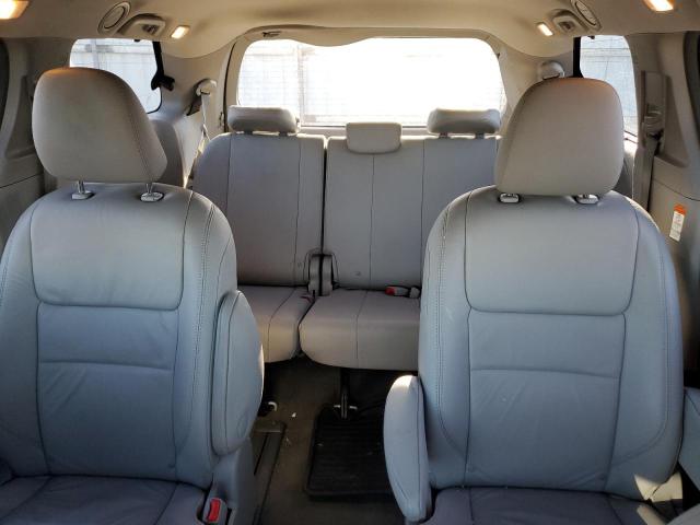 Photo 10 from auction – 2017 TOYOTA SIENNA XLE with VIN 5TDDZ3DC2HS187859