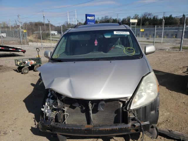 Photo 5 from auction – 2007 TOYOTA SIENNA XLE with VIN 5TDBK22C87S006867