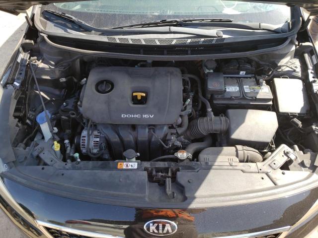 Photo 11 from auction – 2017 KIA FORTE LX with VIN 3KPFL4A79HE104221
