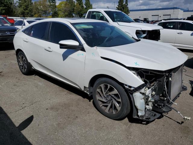 Photo 4 from auction – 2017 HONDA CIVIC EX with VIN 2HGFC2F78HH547804