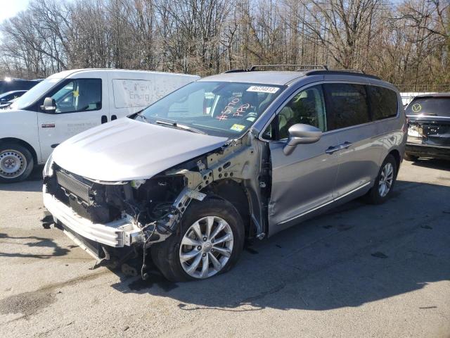 CHRYSLER PACIFICA T 2017 with VIN 2C4RC1BG5HR603249 - Photo from auction