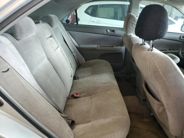 Photo 10 from auction – 2004 TOYOTA CAMRY LE with VIN 4T1BE32K44U906298