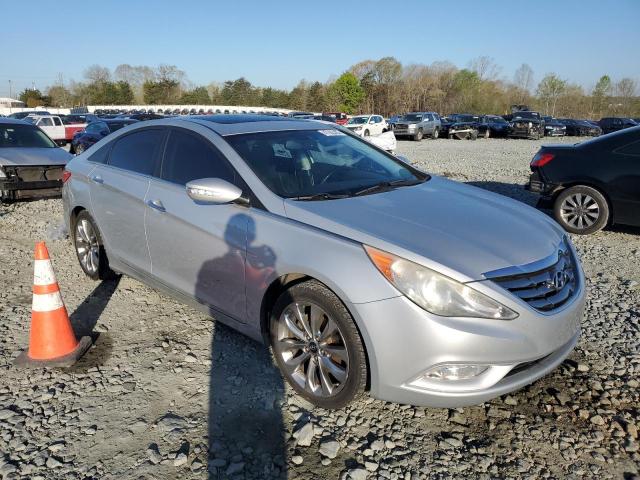 Photo 4 from auction – 2011 HYUNDAI SONATA SE with VIN 5NPEC4AB0BH169090