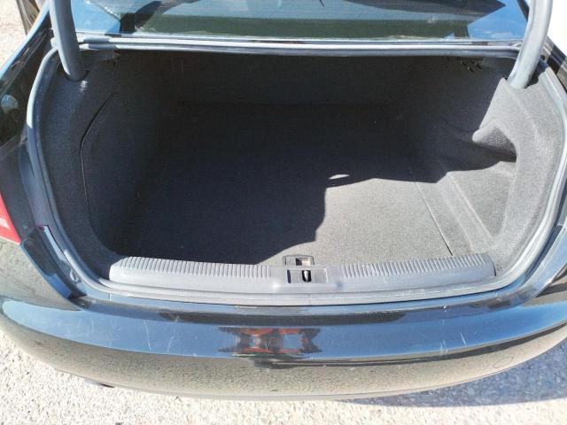Photo 10 from auction – 2011 AUDI A4 with VIN WAUAFAFL5BN048400