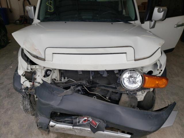 Photo 12 from auction – 2012 TOYOTA FJ CRUISER with VIN JTEBU4BF6CK117933