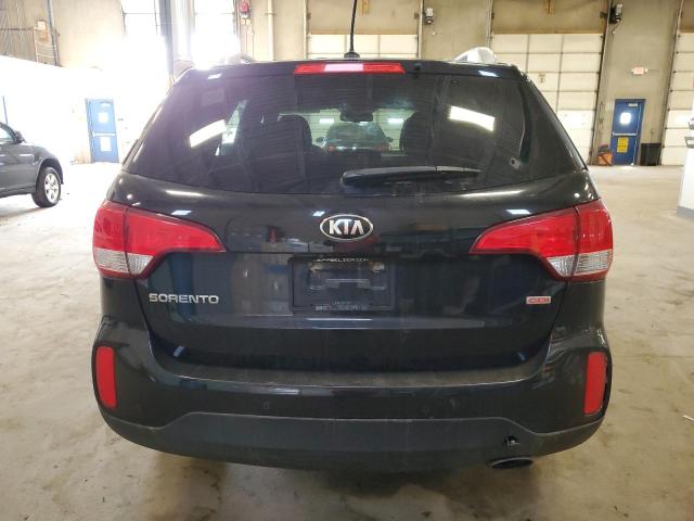 Photo 6 from auction – 2015 KIA SORENTO LX with VIN 5XYKT4A67FG651896