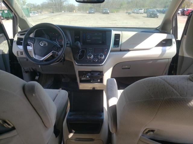 Photo 8 from auction – 2016 TOYOTA SIENNA LE with VIN 5TDKK3DC9GS762274