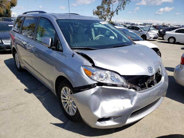 Photo 4 from auction – 2014 TOYOTA SIENNA XLE with VIN 5TDYK3DC7ES445018