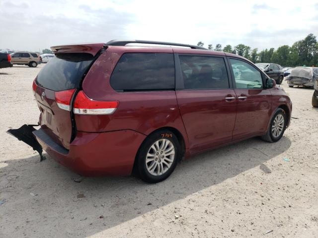Photo 3 from auction – 2014 TOYOTA SIENNA XLE with VIN 5TDYK3DC7ES442295